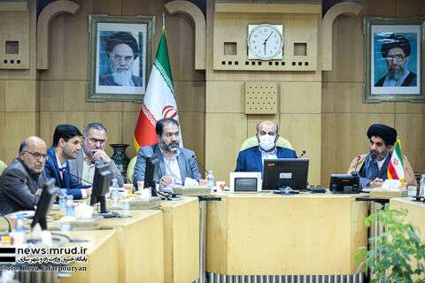 ۱۲۰ ثانیه ۱۸ آبان| از رایزنی برای تکمیل راه‌آهن تندروی تهران-قم- اصفهان تا برنامه‌ریزی و آمادگی برای راهداری زمستانی