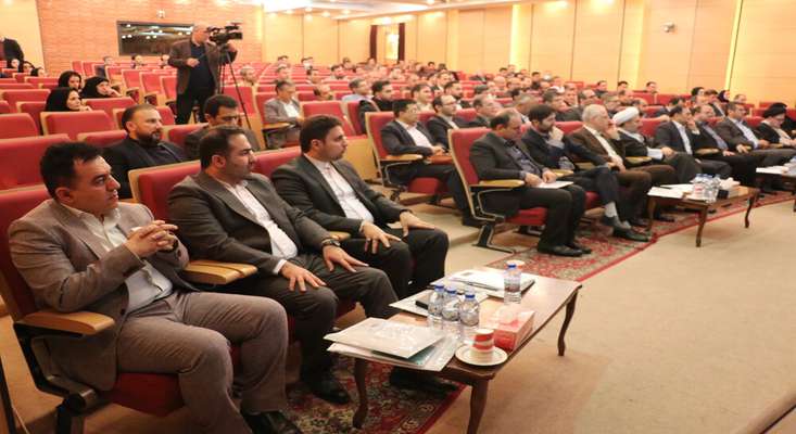 مکانیزم انتقال تجربیات بین مدیران کل حقوقی کلانشهرها ایجاد شود