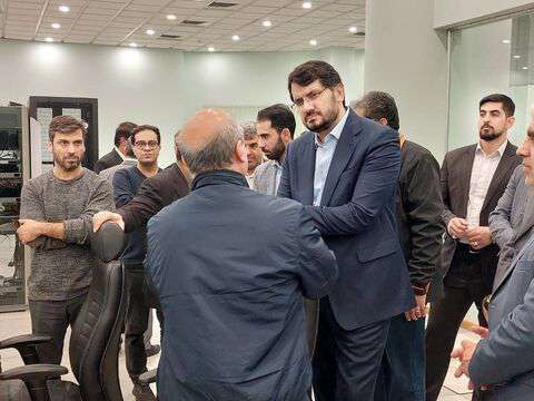 بازدید مهرداد بذرپاش وزیر راه و شهرسازی از مرکز کنترل فضای کشور/ نشست هم اندیشی روسای ادوار گذشته سازمان هواپیمایی کشوری
