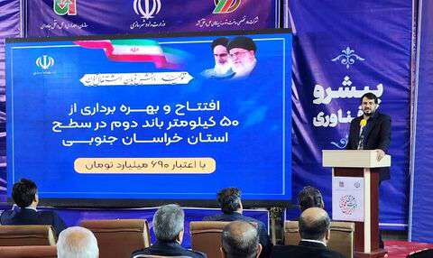 تکمیل کریدورهای اصلی کشور در اولویت وزارت راه و شهرسازی قرار دارد