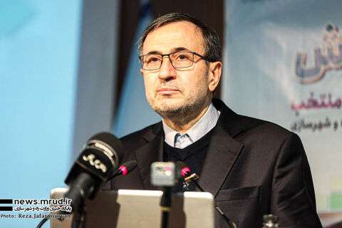 صنوف حمل و نقل با وحدت رویه مطالبات خود را اعلام کنند