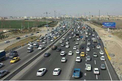 افزایش ۷.۸ درصدی تردد در محورهای برون‌شهری نسبت به روز قبل
