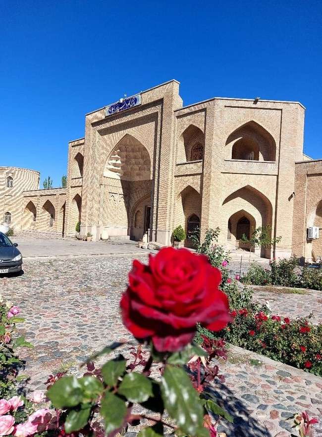 نفرات برتر جشنواره عکاسی سازمان سیما، منظر و فضای سبز شهرداری تبریز معرفی شدند