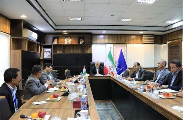 برگزاری نشست تخصصی نمایندگان شرکت هندی IPGL در بندر چابهار/ تاکید شرکت هندی بر تامین جرثقیل‌های گنتری کرین در بندر شهید بهشتی