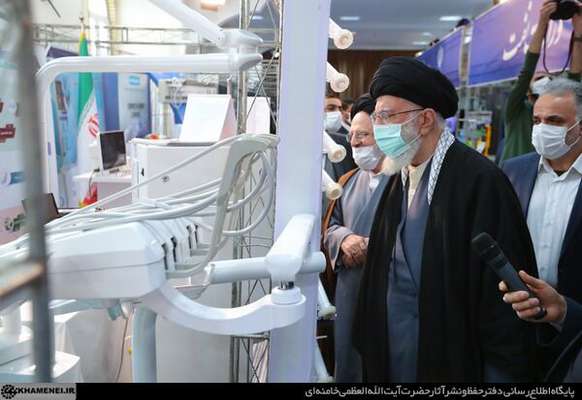۱۲۰ ثانیه هشتم بهمن| از بازدید ۳ ساعته رهبر معظم انقلاب اسلامی از نمایشگاه توانمندی‌های صنعتی تا جذب ۲۰۰ هزار میلیارد تومان سرمایه گذاری در بنادر کشور
