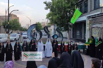 برگزاری موکب دختران انقلاب اسلامی در پیاده راه ارک