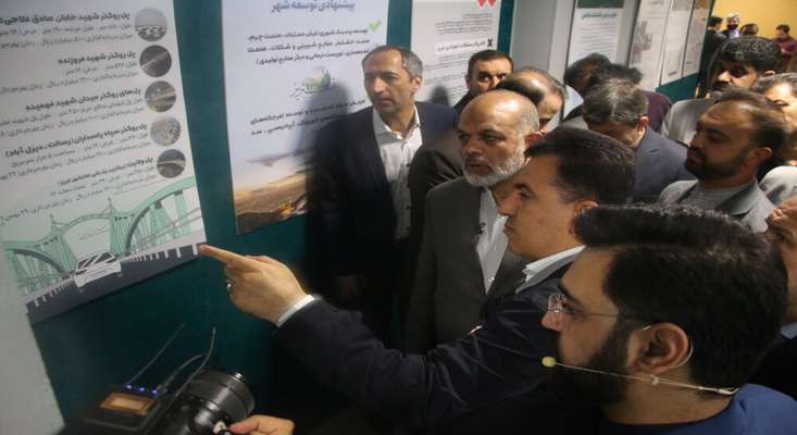 حضور وزیر کشور در غرفه شهرداری تبریز در رویداد ملی تعالی حکمرانی شهری