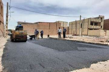 آسفالت ریزی در کوی دانش آموز(تعاون) کوجووار