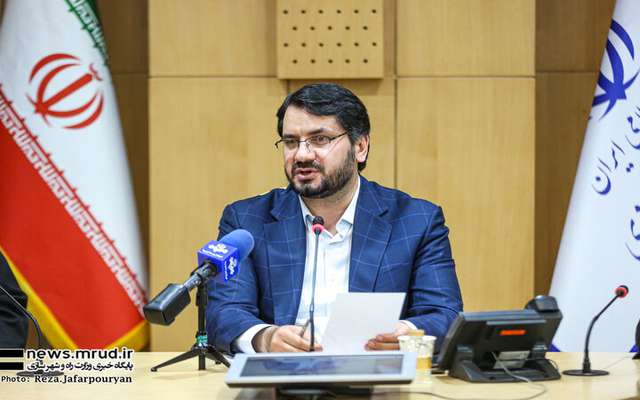 کاهش چهار ساعته زمان سفر با صرفه جویی ۱۰۰ میلیون لیتر سوخت با راه انداری راه آهن بستان آباد-خاوران