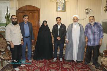 دیدار شهردار تبریز با جانباز سرافراز محمد رضا شرقی و خانواده شهید والامقام داود نصیر زاده