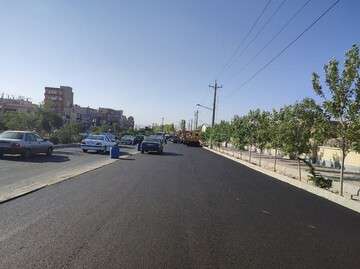 لاین شرقی بلوار ملاصدرا آسفالت ریزی شد