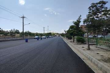 آسفالت‌ریزی لاین غربی بلوار ملاصدرا توسط شهرداری منطقه ۲ آغاز شد
