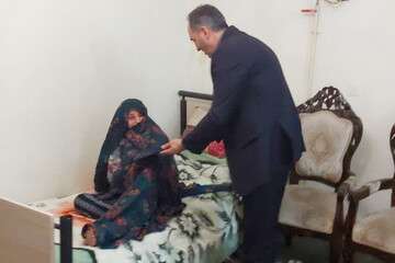 تجلیل شهردار منطقه ۵ از خانواده شهید والامقام «حسن محمدی موید»