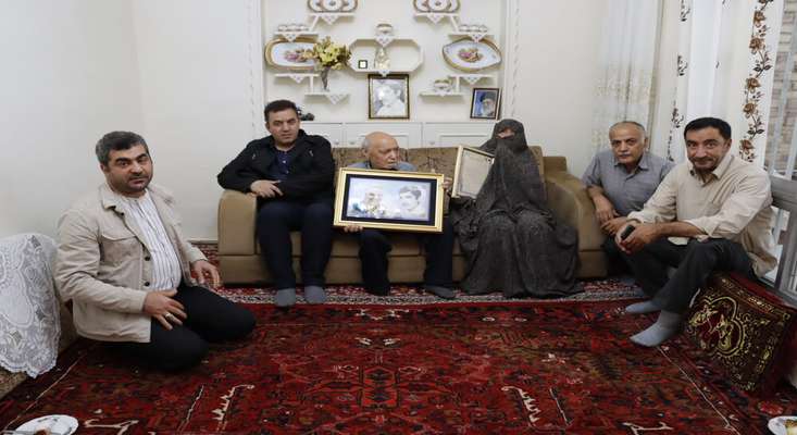 دیدار شهردار تبریز با خانواده شهیدان والامقام «جلیل عظیم‌نسب سرخابی» و «زلفعلی وطن‌دوست»