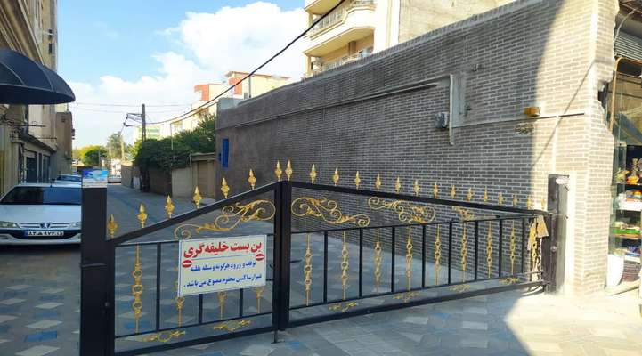 سنگفرش و کفسازی کوچه تاریخی خلیفه گری تکمیل شد
