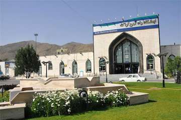 مانور مشترک راه‌آهن اراک و اداره راهداری آشتیان برگزار شد