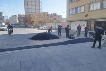توزیع یک هزار و ۲۵۶ تن آسفالت در معابر منطقه ۱۰ تبریز طی هفته اخیر