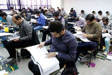 توزیع کارت آزمون تاسیس شرکت‌های حمل و نقل بین‌المللی کالا آغاز شد