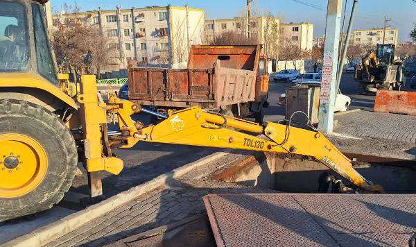 جمع آوری ۵۲۰۰ تن لجن از کانال های جنوب غرب تبریز