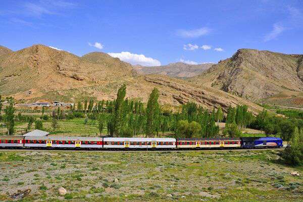 قزاقستان خواستار همکاری‌های بیشتر ریلی با اعضای اورسیا شد
