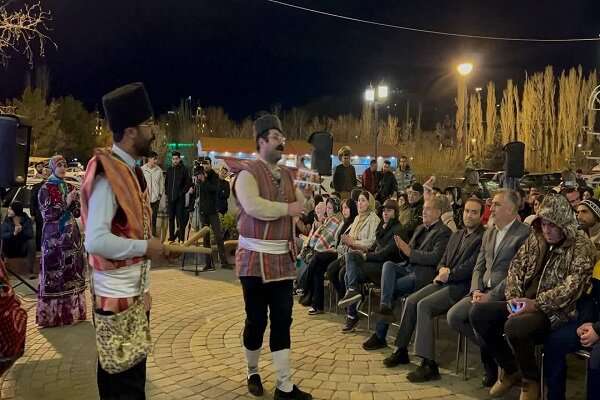 آغاز جشنواره نوروزی و ویژه برنامه " عیدانه و افطارلیق" در مجموعه ائل‌گولی تبریز