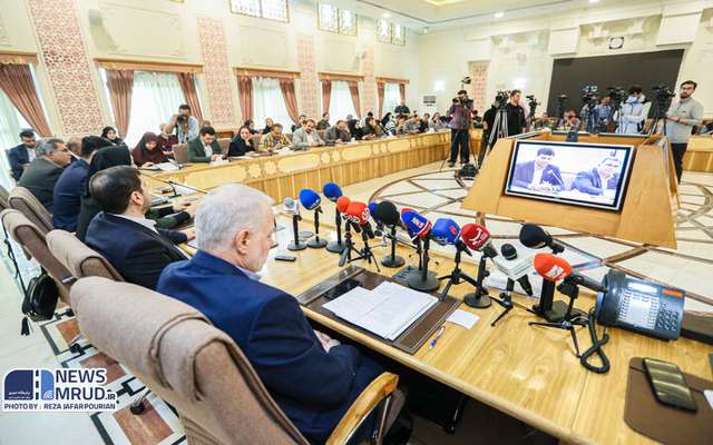 More than ۱۸ million passengers used public transport