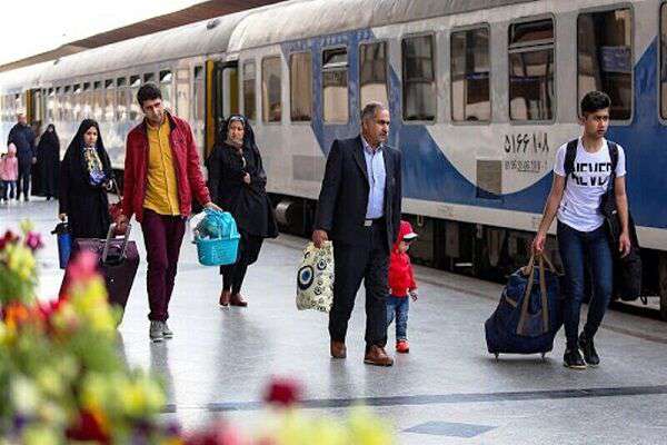 کسب رتبه نخست جابه‌جایی مسافران نوروزی توسط راه‌آهن خراسان