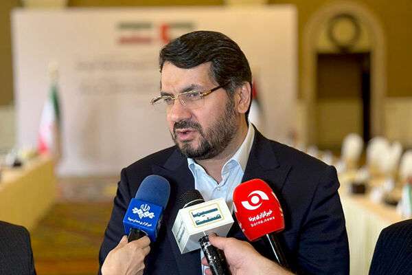 ویدیو | تشریح جزئیات نشست کمیسیون مشترک اقتصادی ایران و امارات از سوی وزیر راه و شهرسازی