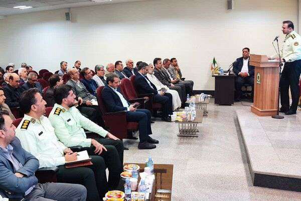 توصیه‌ پلیس فرودگاه به زائران حج تمتع خراسانی: بدرقه‌کنندگان به فرودگاه نیایند