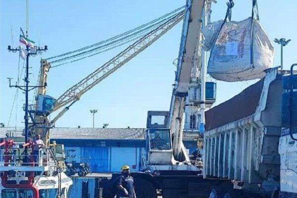 هوشمندسازی بیش از ۴۰ درصد خدمات شناسه‌دار سازمان بنادر و دریانوردی تا پایان ۱۴۰۳