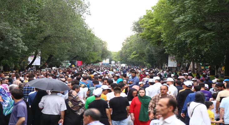 اجتماع ۳۰۰ هزار نفره شهروندان تبریزی در همایش بزرگ پیاده روی غدیر