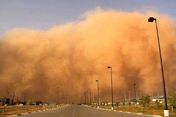 تشدید گردوخاک در نیمه شرقی کشور از روز چهارشنبه