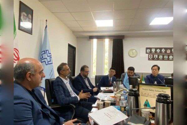 نشست مشترک مرکز تحقیقات راه، مسکن و شهرسازی و هیئت اعزامی از دانشگاه پکن چین برگزار شد