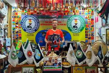 ثبت سه رکورد ورزش‌های رزمی جهانی توسط همکار شهرداری منطقه ۵