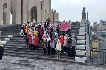 تداوم برگزاری تور تبریز گردی برای دانش آموزان مدارس حوزه منطقه ۱۰