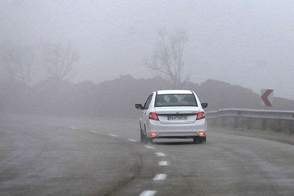 مه‌گرفتگی در برخی از محورهای استان خراسان رضوی