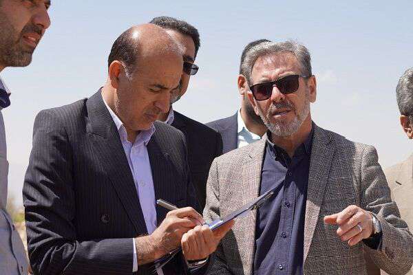 بازدید مدیرعامل شرکت عمران شهرهای جدید از طرح اتصال محور غربی شهر صدرا به آزادراه شیراز -اصفهان