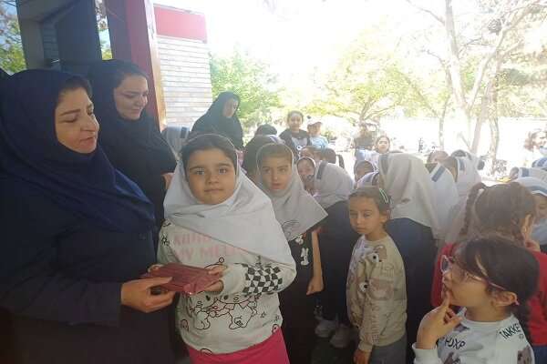 اهتمام شهرداری منطقه ۶ برای برگزاری ایستگاه فرهنگی در قالب اردوهای دانش آموزی