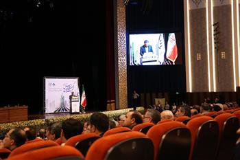 عضو  نظام مهندسی ساختمان قم با انتقاد با اظهارات وزیر راه و شهرسازی :  سازمان نظام مهندسی ساختمان به عقب برنمی گردد