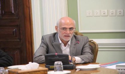 زمین‌های بلااستفاده در اختیار ستاد بازآفرینی شهری قرار گیرد