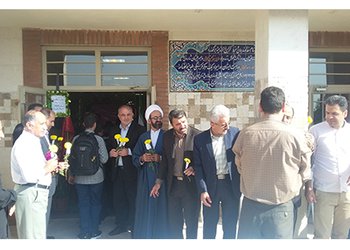 اهداء گل و جایگذاری گلدان در طرح ستاد مهر انجام شد