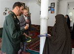 دیدار مدیر ارتباطات و امور بین الملل شهرداری با مادر معلم شهید "سهراب رستمی"