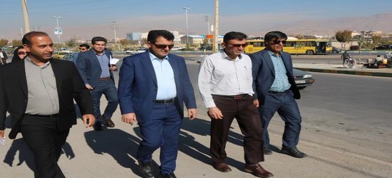 بازدید رییس کمیسیون عمران از محله‌های منطقه ۲ شیراز